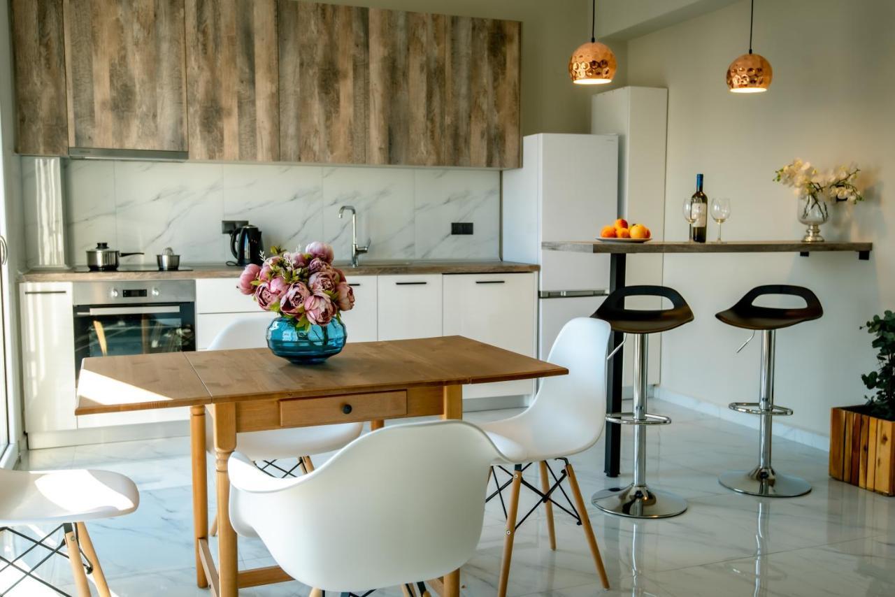 Miracle Luxury Apartments Peraia  ภายนอก รูปภาพ