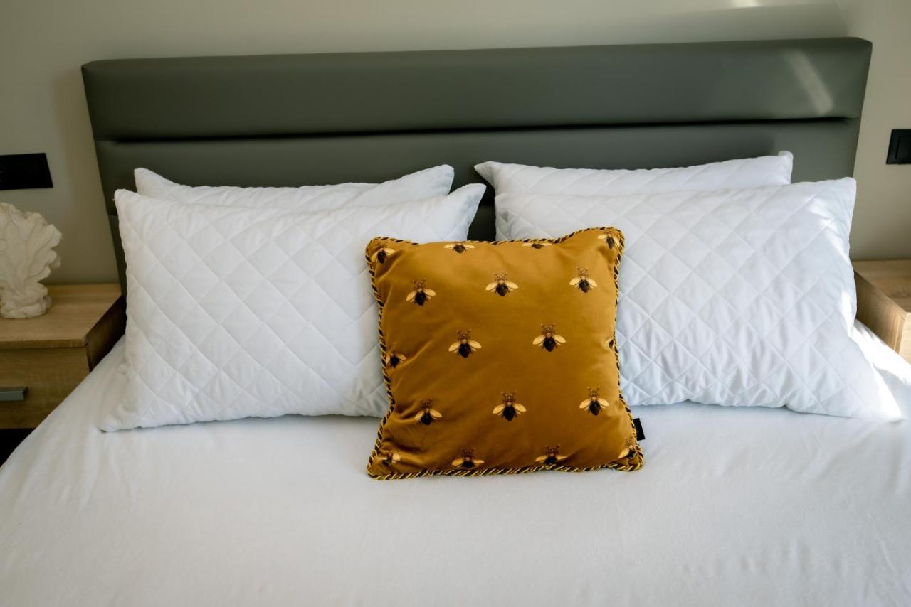 Miracle Luxury Apartments Peraia  ภายนอก รูปภาพ