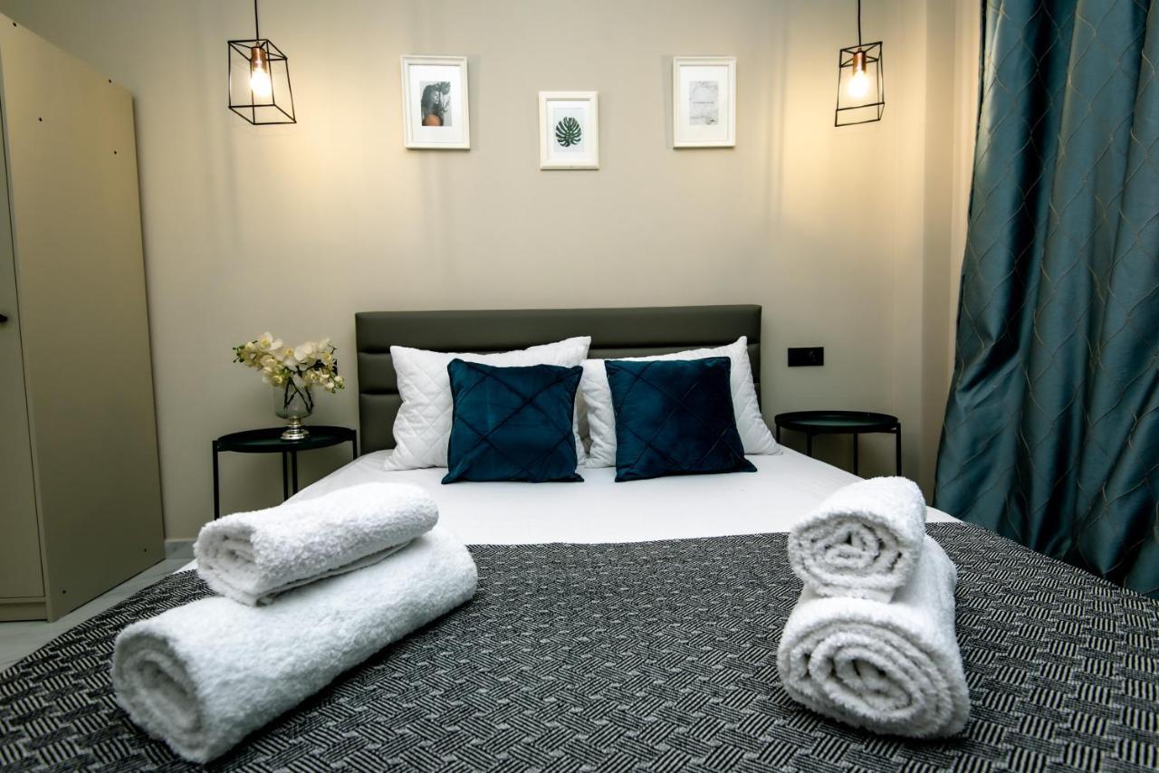 Miracle Luxury Apartments Peraia  ภายนอก รูปภาพ