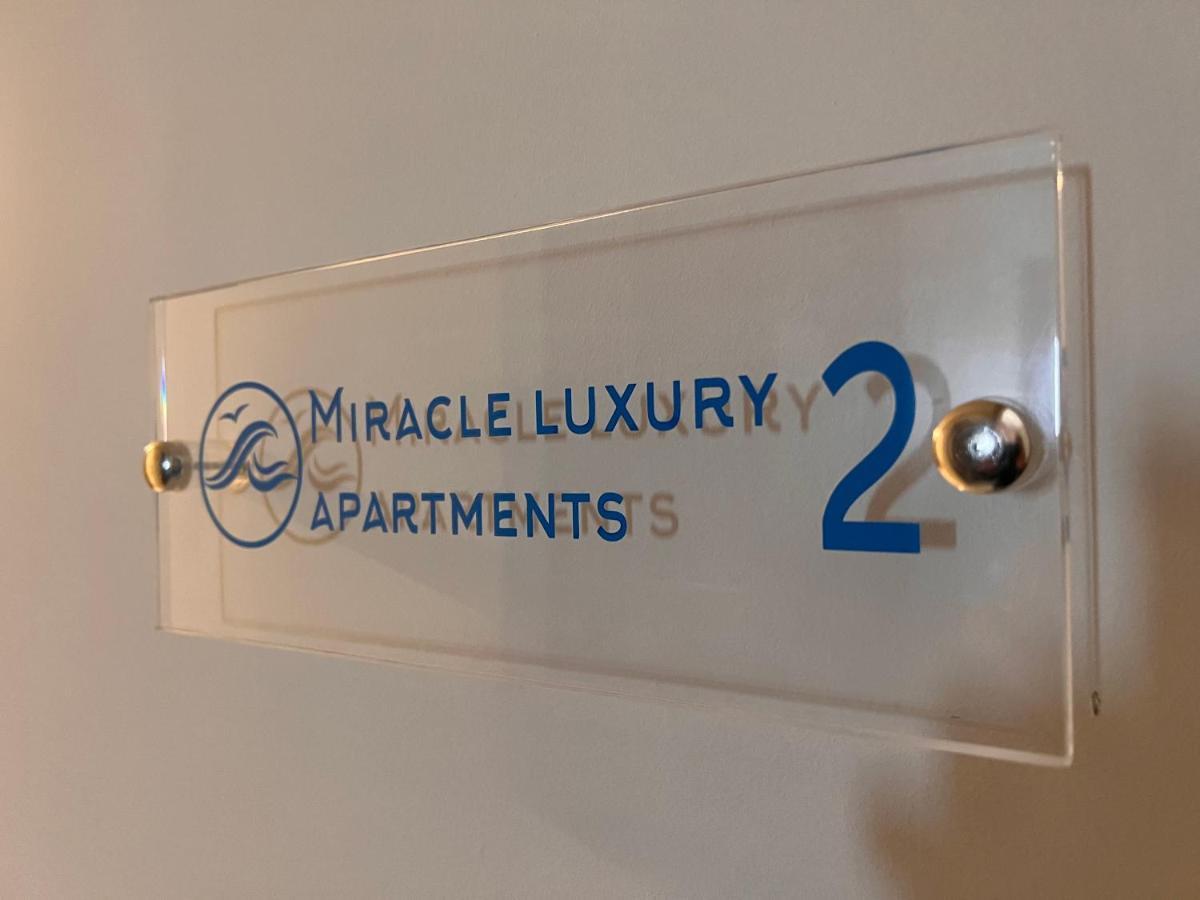 Miracle Luxury Apartments Peraia  ภายนอก รูปภาพ